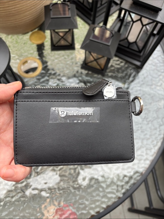 lululemon athletica Other - Lululemon Black Leather Alternative Card Case in black with silver hardware